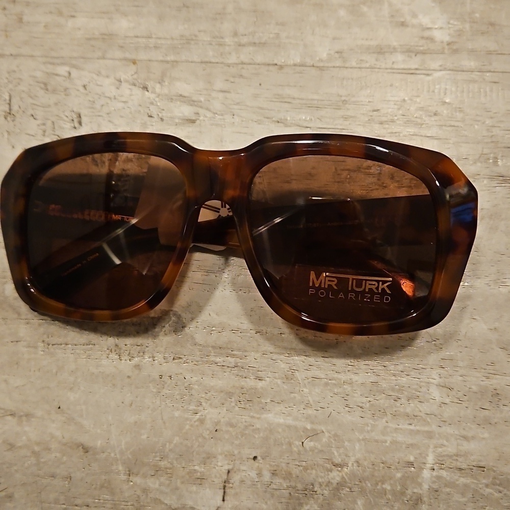 MR TURK by TRINA TURK Andros Sunglasses ~ Tortoise Brown Acetate Polarized NWT - Picture 10 of 16